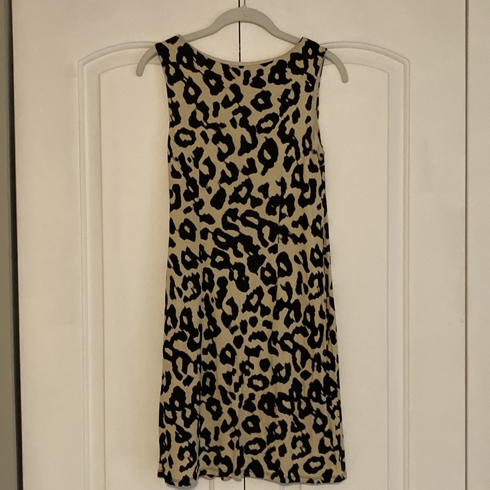 Loft Dress - Picture 2 of 3